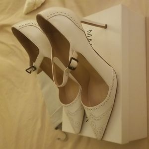 Manolo Blahnik Cabras Calf White sz 41